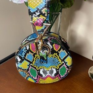 Multi color purse